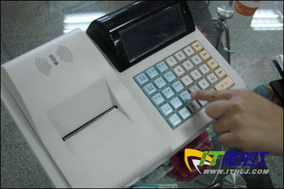 现代化管理必备 四款pos收款机导购